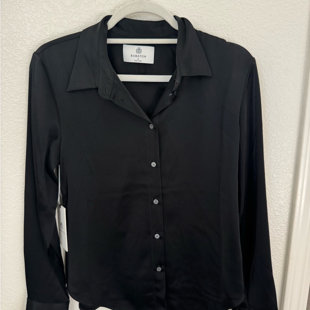 Aritzia Babaton Sleek Black Button-Down Shirt